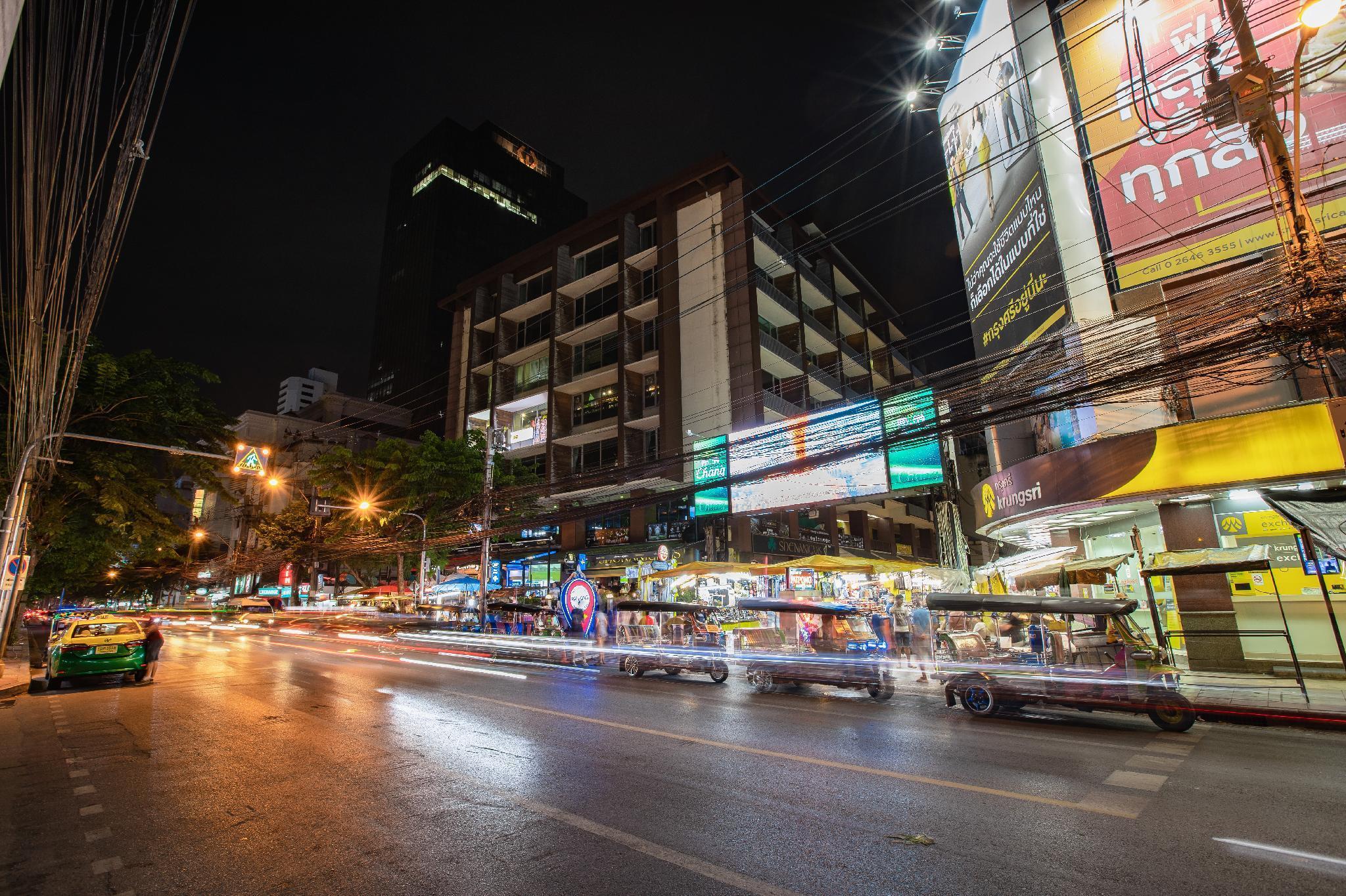 Every Surawong Bangkok Exterior photo