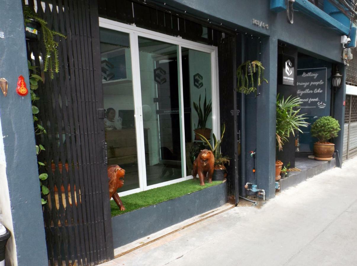 Every Surawong Bangkok Exterior photo
