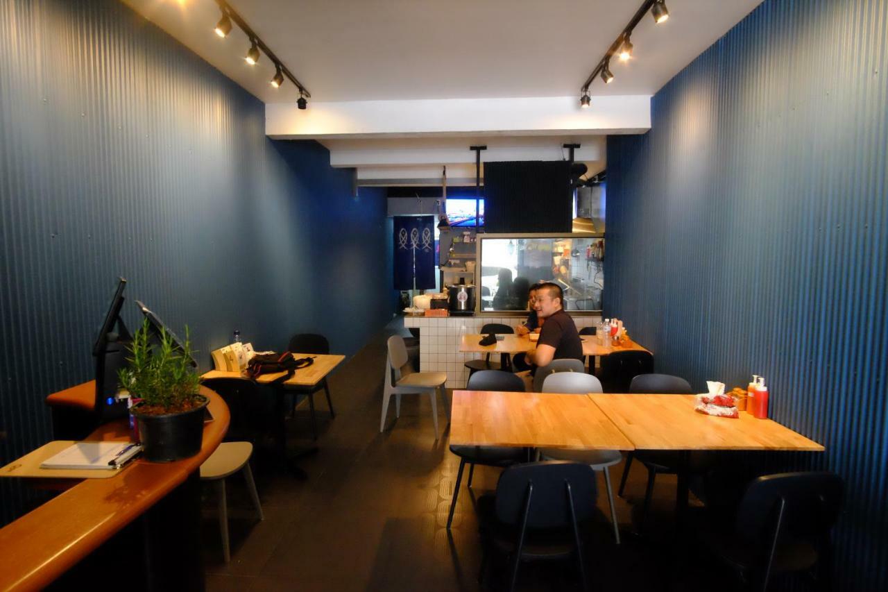 Every Surawong Bangkok Exterior photo