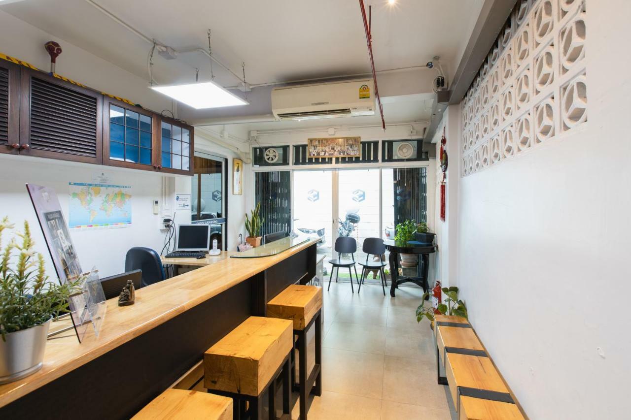 Every Surawong Bangkok Exterior photo
