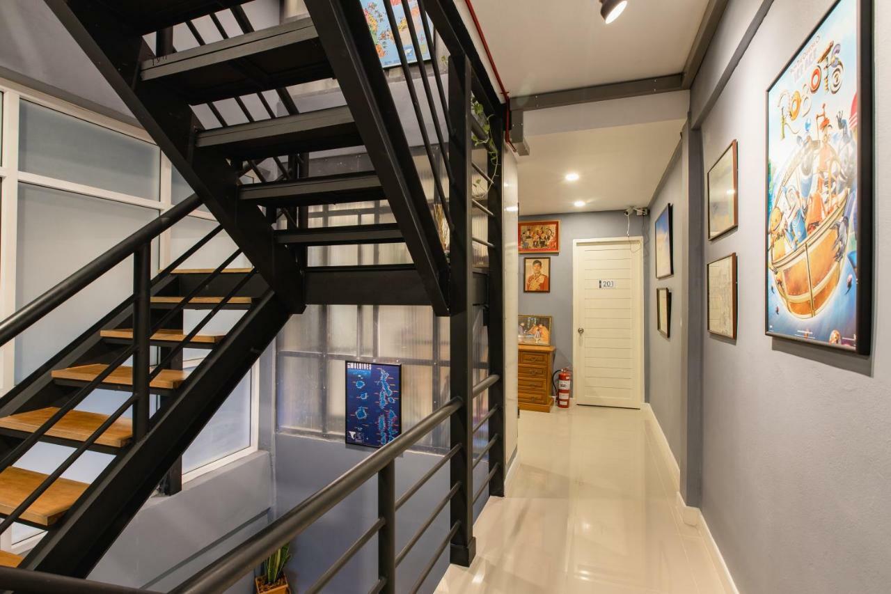 Every Surawong Bangkok Exterior photo