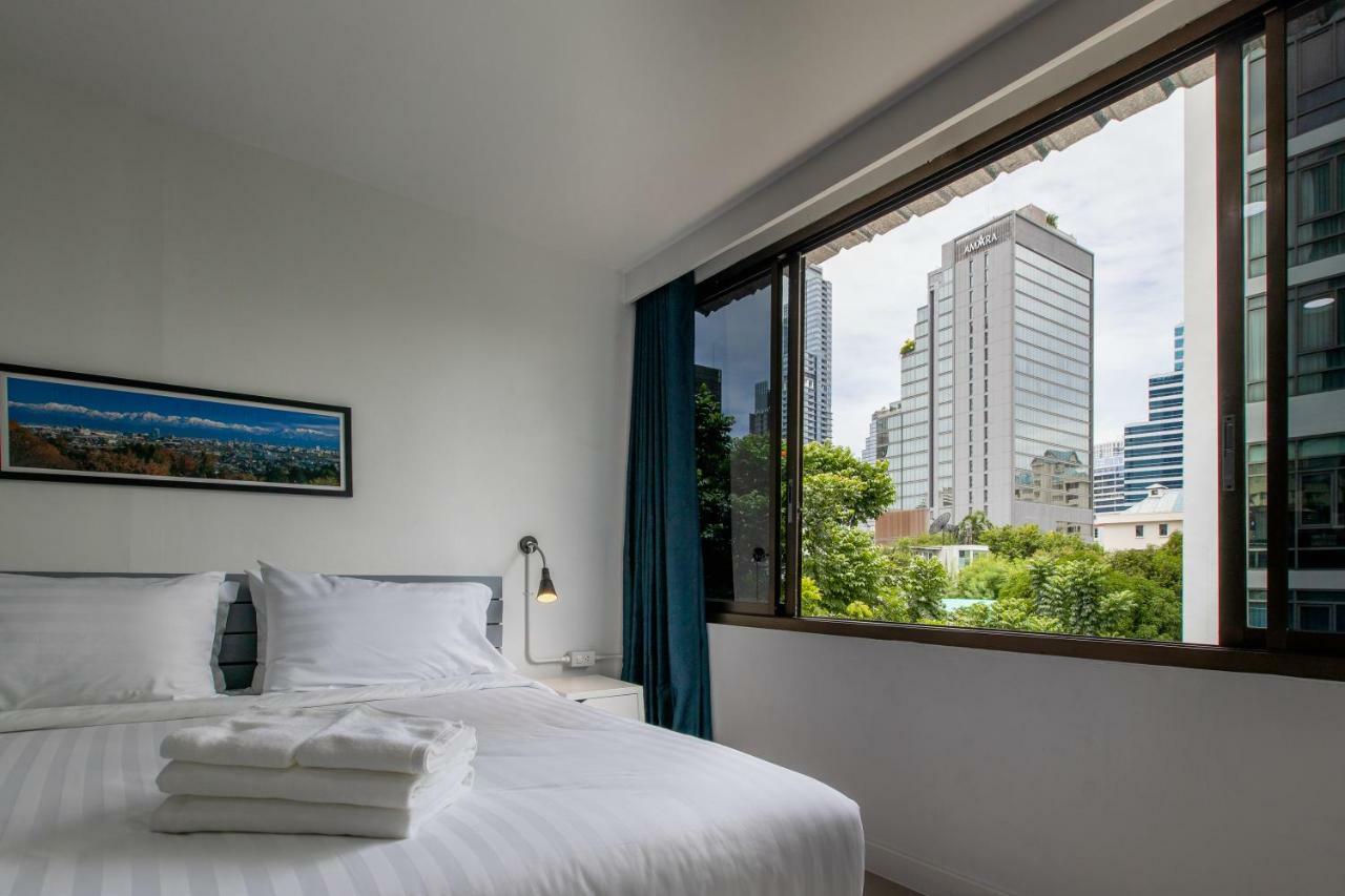 Every Surawong Bangkok Exterior photo
