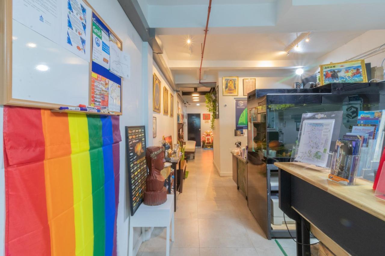 Every Surawong Bangkok Exterior photo